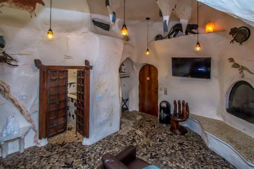 Adventure Suites - image 43