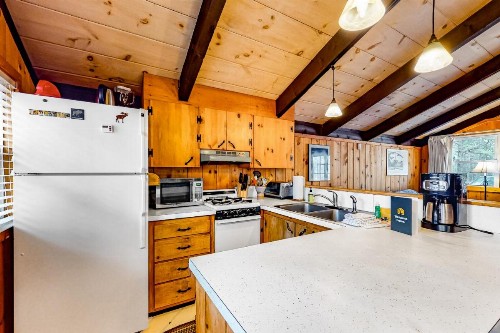 7 Merrimeeting Chalet - image 9