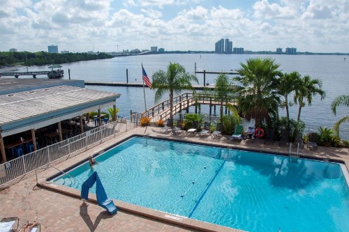 Best Western Fort Myers Waterfront - image 12