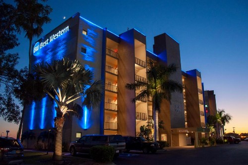 Best Western Fort Myers Waterfront - image 18