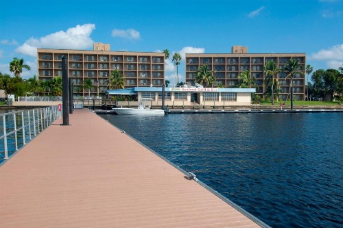 Best Western Fort Myers Waterfront - image 5
