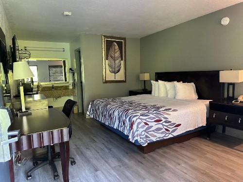 Riverview Inn - image 2