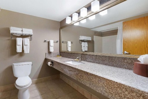 Best Western Plus North Las Vegas Inn & Suites - image 43