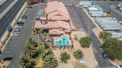 Sunrise Inn - image 32