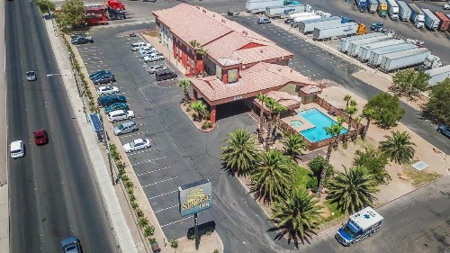 Sunrise Inn - image 34