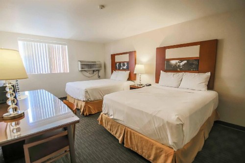 Sunrise Inn - image 49