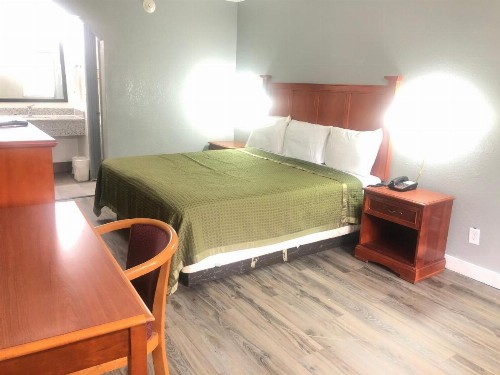 Americas Best Value Inn North Little Rock - image 10