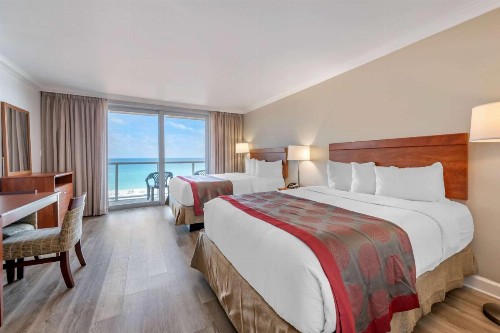 Ramada Plaza by Wyndham Marco Polo Beach Resort - image 18