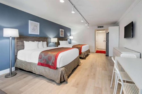 Ramada Plaza by Wyndham Marco Polo Beach Resort - image 30