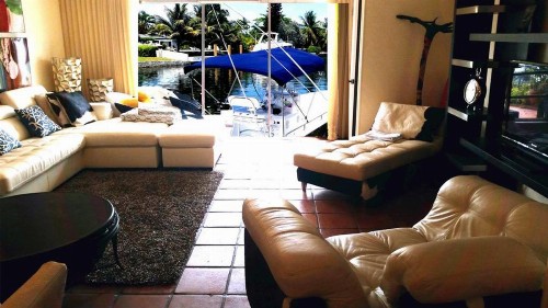 Villa Dartall - Beautiful ocean access by canal - image 3