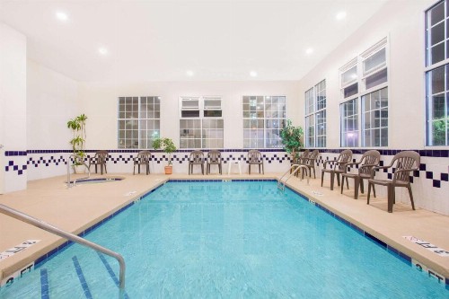 SureStay Hotel by Best Western North Myrtle Beach - image 4