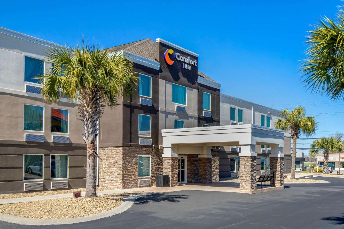 Comfort Inn N Myrtle Beach Barefoot Landing - main image