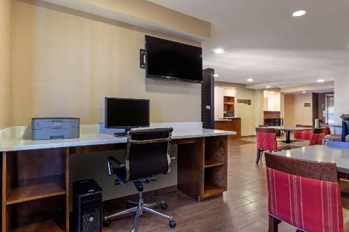 Comfort Inn N Myrtle Beach Barefoot Landing - image 20