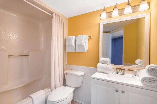 Ocean Club Resort Myrtle Beach a Ramada by Wyndham - image 49