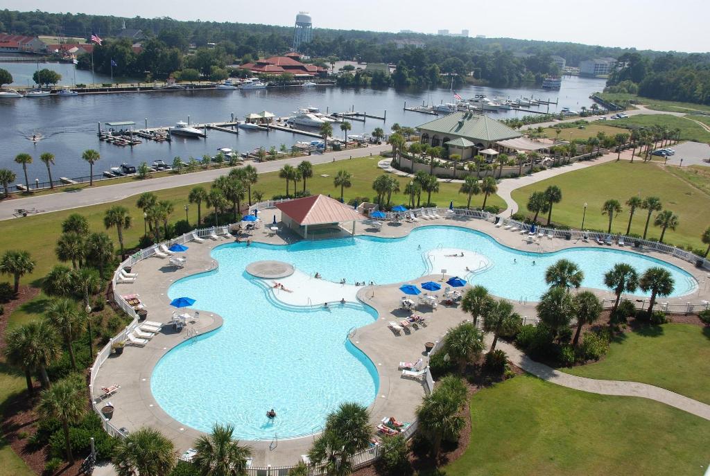 Barefoot Resort Golf & Yacht Club Villas - image 3