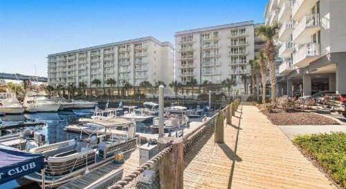 Harbourgate Marina Club - image 35