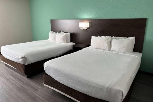 Baymont by Wyndham North Myrtle Beach - image 10