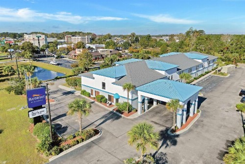 Baymont by Wyndham North Myrtle Beach - image 11
