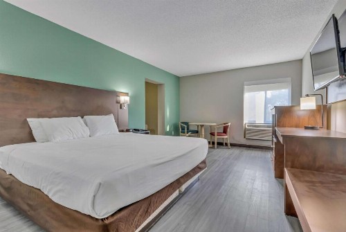 Baymont by Wyndham North Myrtle Beach - image 20