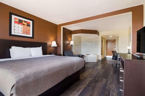 Quality Inn & Suites North Myrtle Beach - image 23