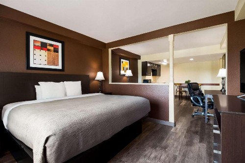 Quality Inn & Suites North Myrtle Beach - image 35