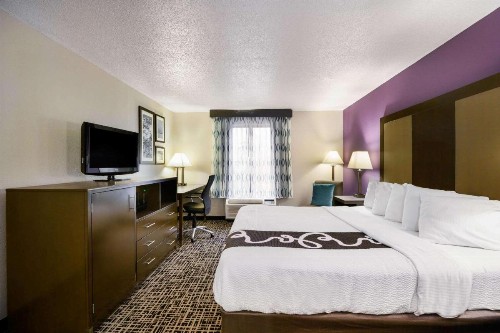 La Quinta Inn by Wyndham North Myrtle Beach - image 17