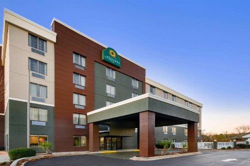 La Quinta Inn by Wyndham North Myrtle Beach - image 18