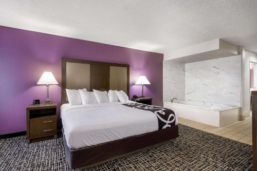 La Quinta Inn by Wyndham North Myrtle Beach - image 27