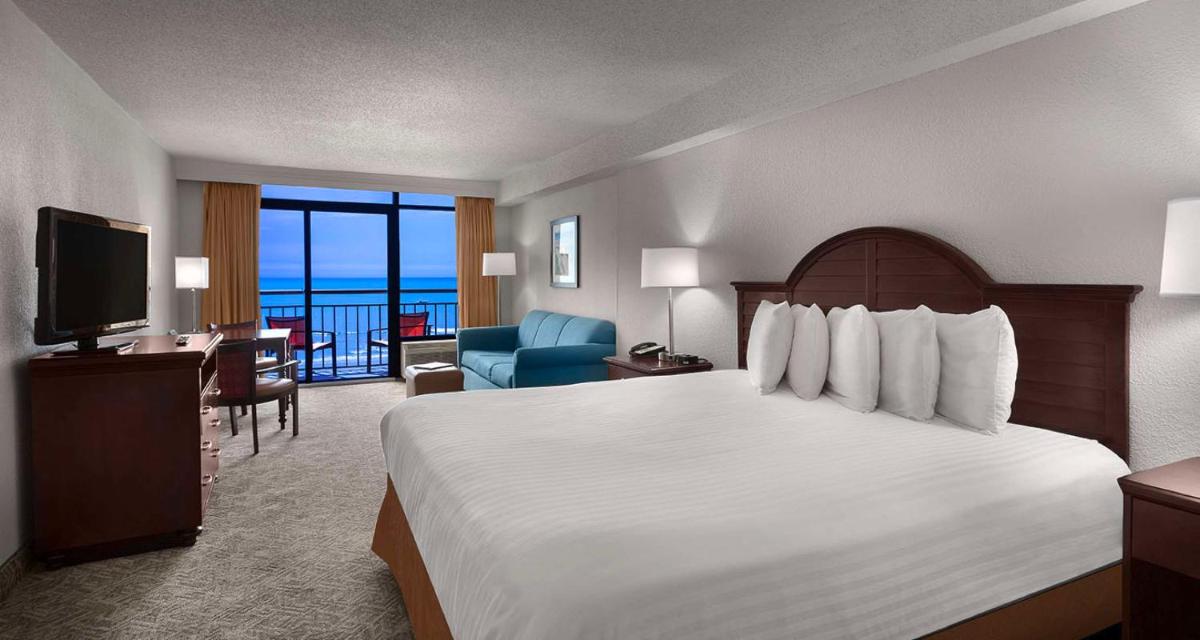 Best Western Ocean Sands Beach Resort - main image