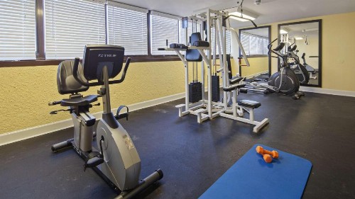 Best Western Ocean Sands Beach Resort - image 16