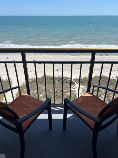Best Western Ocean Sands Beach Resort - image 19