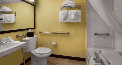 Best Western Ocean Sands Beach Resort - image 21