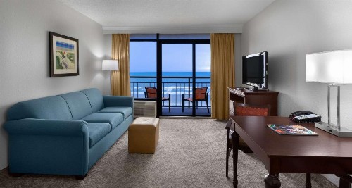 Best Western Ocean Sands Beach Resort - image 3