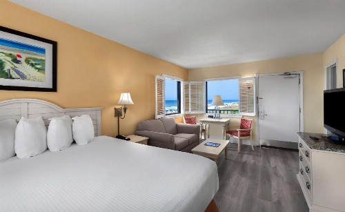Best Western Ocean Sands Beach Resort - image 32