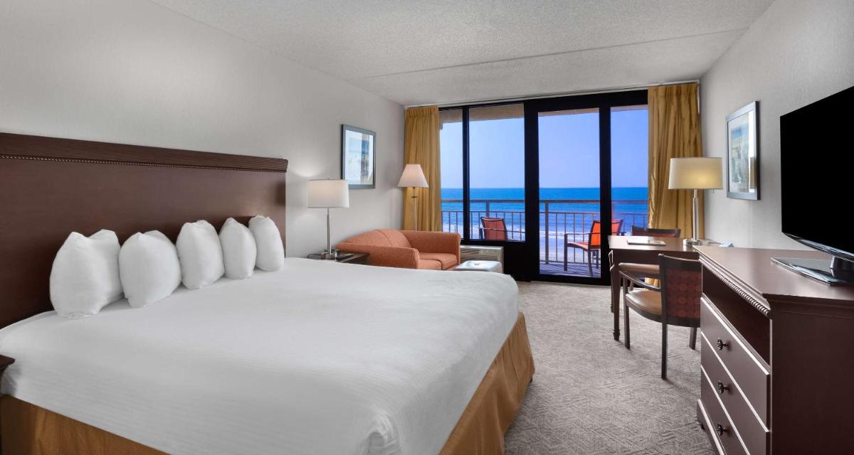 Best Western Ocean Sands Beach Resort - image 7