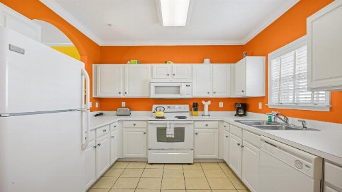 1614 The Havens Condo - image 3