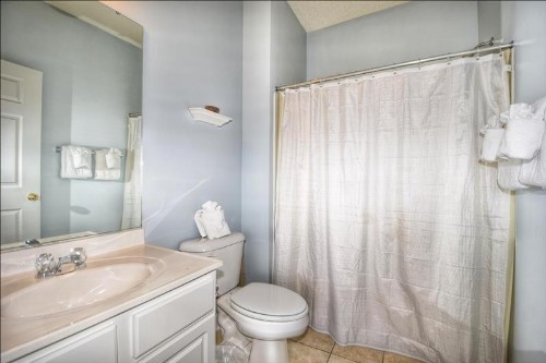 1033 The Havens - image 11