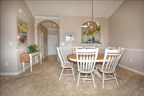 1033 The Havens - image 4