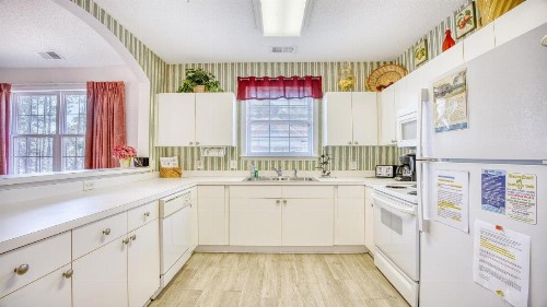 934 River Crossing - image 3