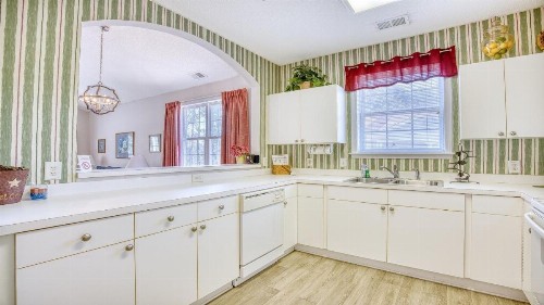 934 River Crossing - image 5