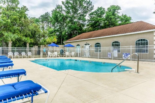 Comfort Inn near Barefoot Landing