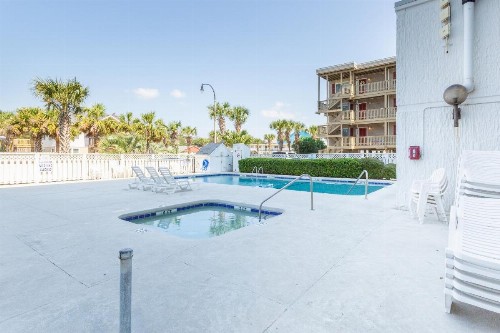 Ocean Towers Resort by Capital Vacations - image 6