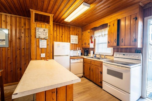 Atlantic Winds Condos - image 3
