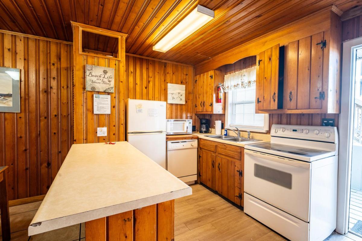 Atlantic Winds Condos - image 3