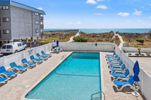 Sedgefield 102 Condo - image 35