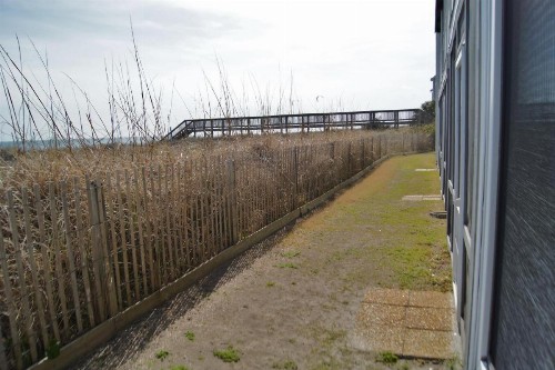 Sea Cloisters 105D Condo - image 22