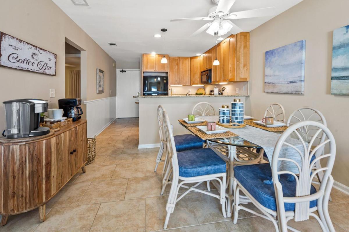 Sea Cloisters 304F Condo - image 6