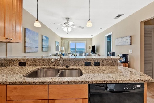 Sea Cloisters 304F Condo - image 8
