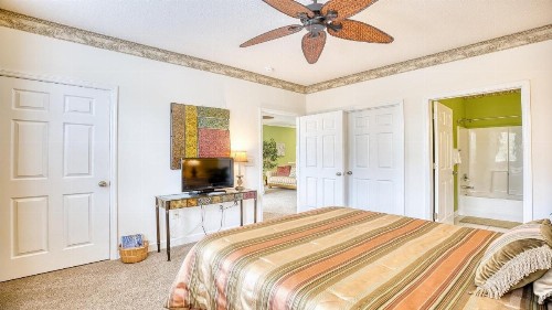 325 River Crossing Condo - image 13
