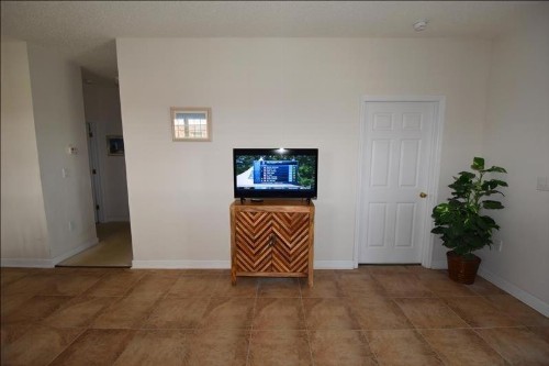 1514 Ironwood Home - image 7